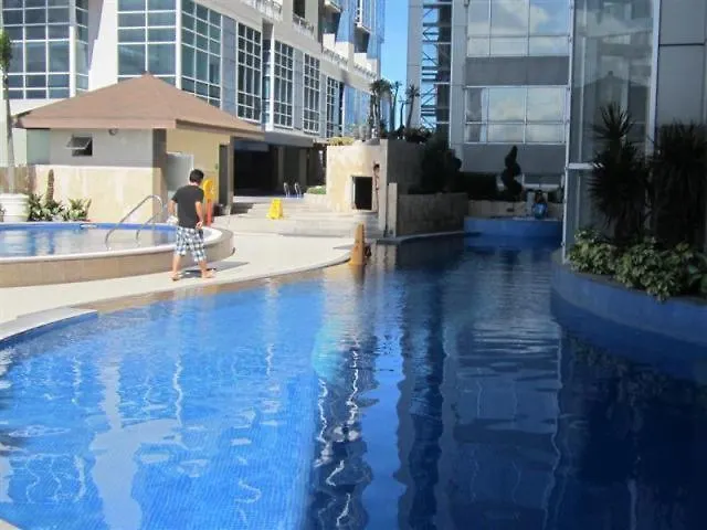 Apartment 2 Bedroom Unit With And Mountain View