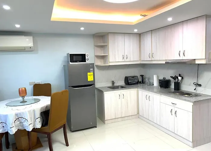 2 Bedroom Unit With And Mountain View Apartment *